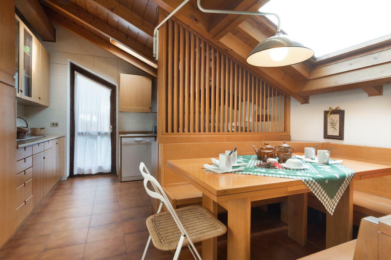 Attico Abbraccio Di Luce Apartment สปิอาซโซ ภายนอก รูปภาพ