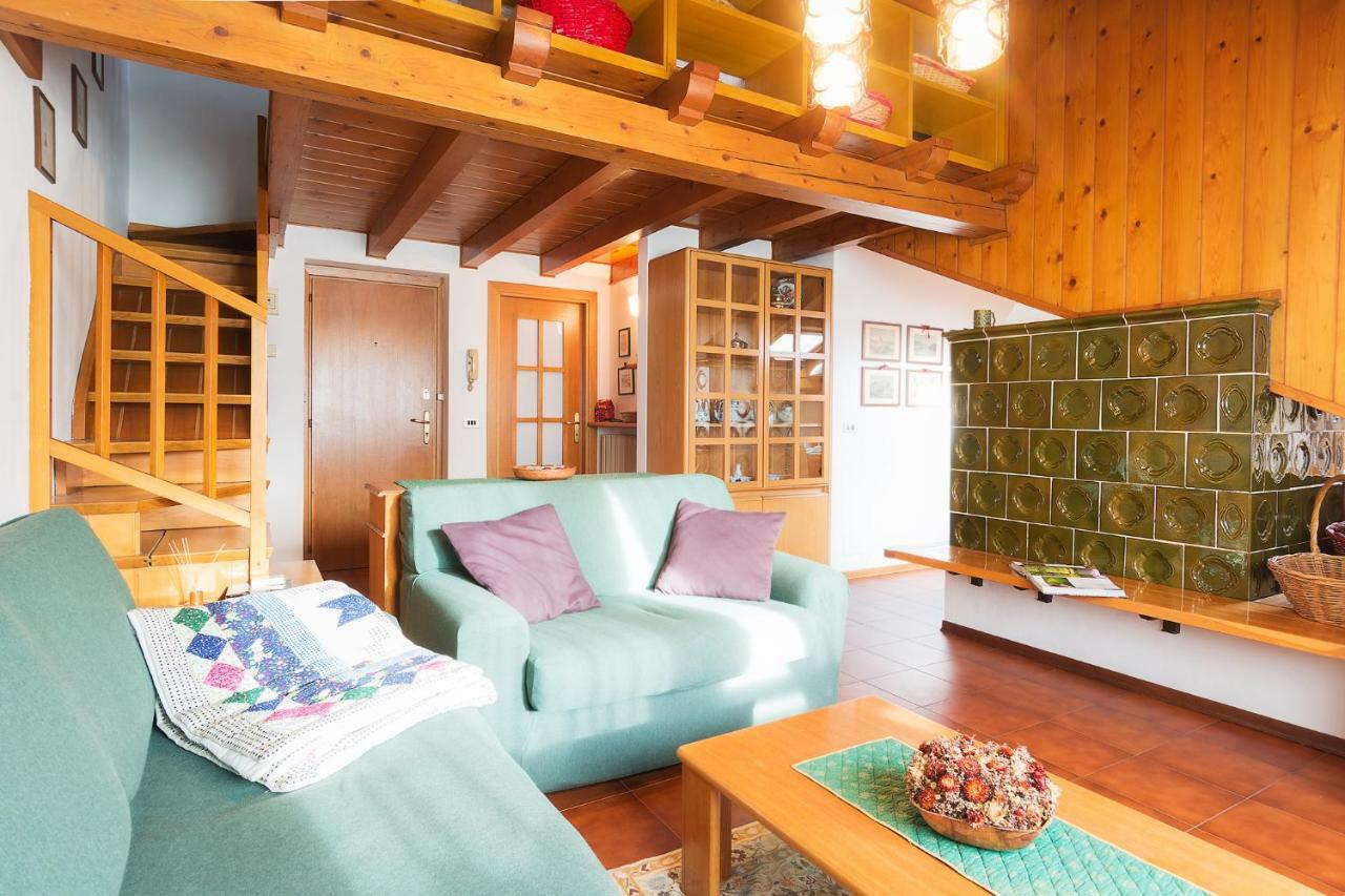 Attico Abbraccio Di Luce Apartment สปิอาซโซ ภายนอก รูปภาพ